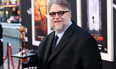 Se lleva Pinocho de Guillermo del Toro el Oscar a mejor película animada