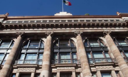 ANALISTAS YA NO ESPERAN AUMENTO EN TASAS DE INTERES EN MÉXICO Y EU