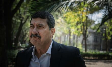 ¿También le darán una embajada? Javier Corral, exgobernador de Chihuahua, renuncia al PAN tras 41 años de militancia