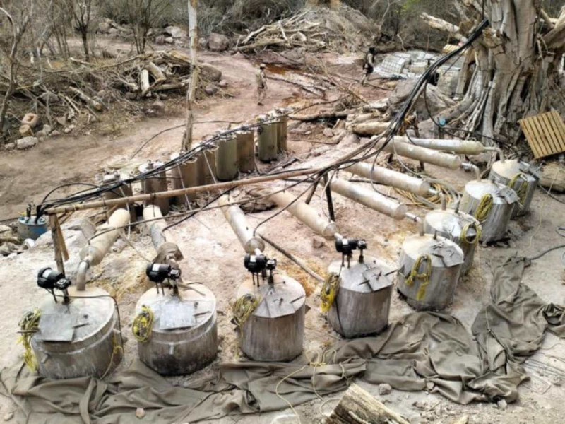 Destruyen laboratorio de drogas sintéticas en Sonora