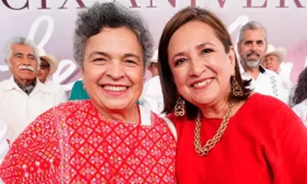 Beatriz Paredes aparece por primera vez en precampaña de Xóchitl Gálvez en Veracruz