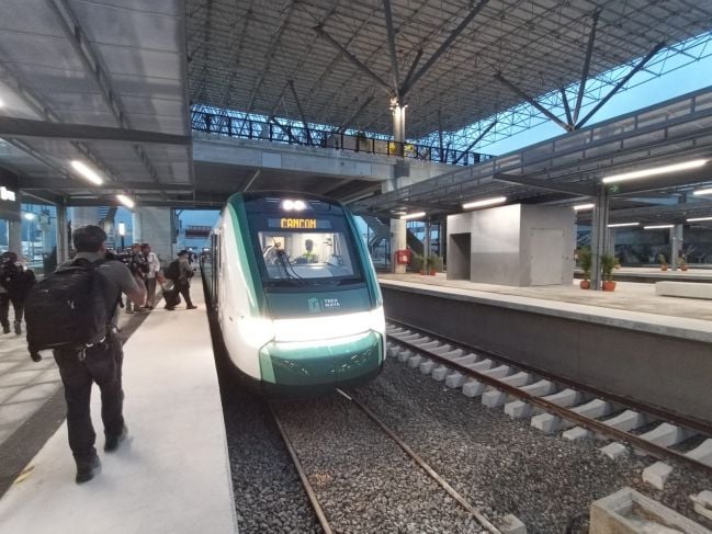 Tren Maya avanza hacia excelencia del servicio, asegura general Óscar Lozano