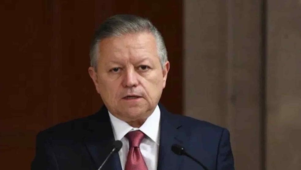Zaldívar perfila reforma judicial para elección de ministros por voto popular