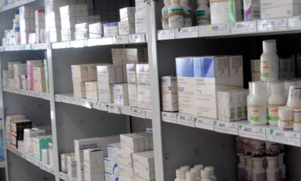 AMLO reconoce desabasto de medicinas en ciertos hospitales y clínicas