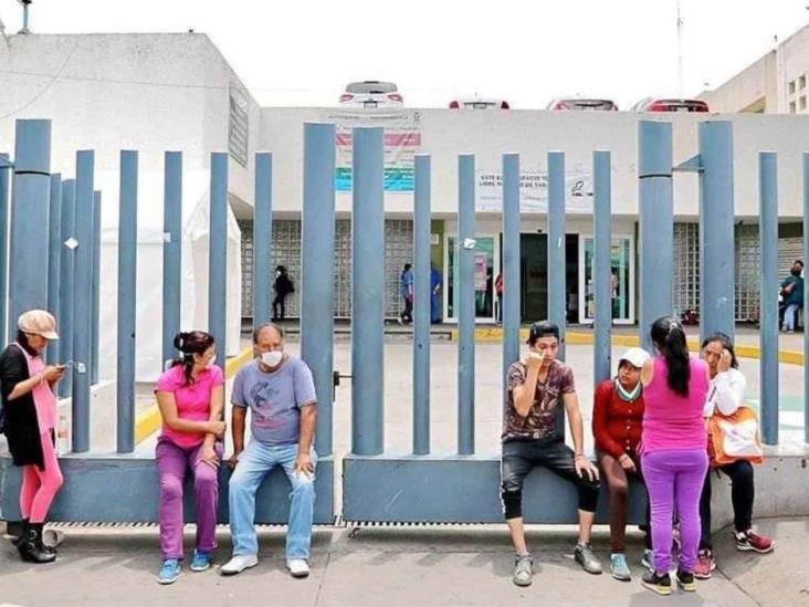 OVID-19 amenaza otra vez a México: 16 hospitales están llenos de pacientes