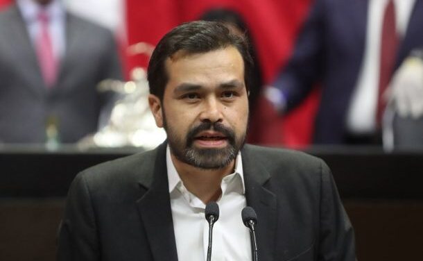 Máynez respeta críticas de Alfaro; “No podría aspirar a ganar la presidencia, sino aspiro a ganar su respaldo”