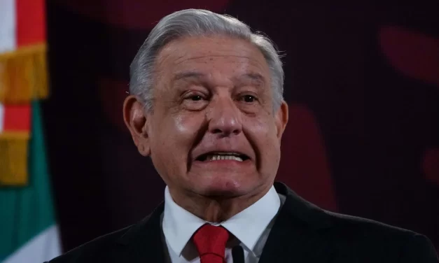 Acusan a AMLO de poner en riesgo al equipo del “NYT”, tras difundir teléfono de corresponsal