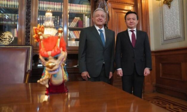 AMLO desea feliz año nuevo a China
