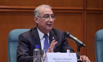 ¿Mensaje para AMLO? Ministro Pérez Dayán dice que nadie puede estar por encima de la Constitución