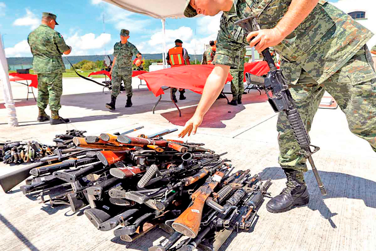 Crecen 151% los permisos de adquisición de armas en México