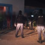 Reportan secuestro masivo de familias con adultos y niños en Sinaloa
