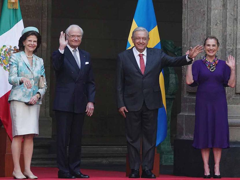 AMLO da la bienvenida en Palacio Nacional a los reyes de Suecia