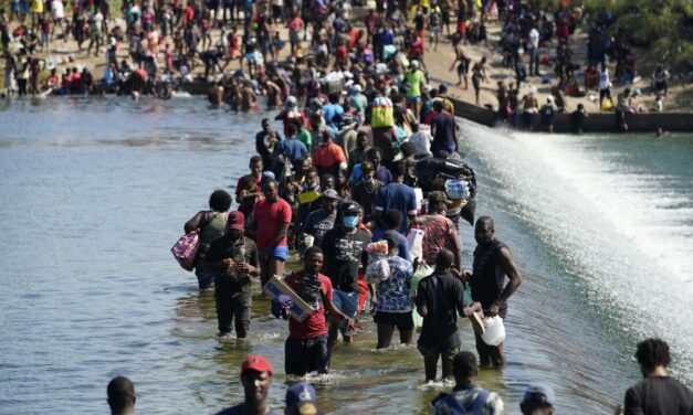 México reprueba la entrada en vigor de la ley antiinmigrante SB4 en Texas