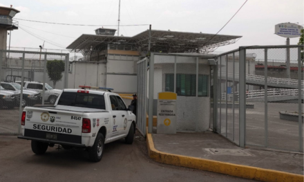 Conceden amnistía a presos que aporten información