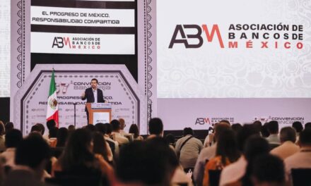 Álvarez Máynez pide voto de confianza a empresarios; “no los voy a decepcionar”, promete