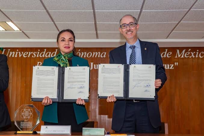 Alcaldesa con licencia de Amecameca cobra en la UAEM y no asiste a dar clases