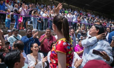 ORGANIZA SUMA MUJERES CAMINATA A FAVOR DE CLAUDIA SHEINBAUM PARDO