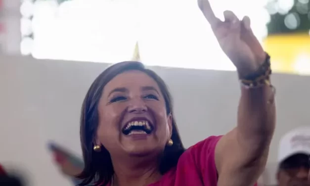 Después de 3 horas de espera, Xóchitl Gálvez logra emitir su voto en la alcaldía Miguel Hidalgo, en CDMX