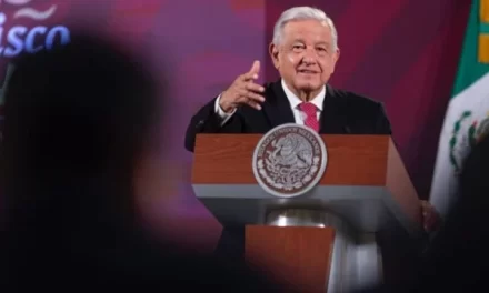 AMLO descarta echar atrás reforma al Poder Judicial por nerviosismo de los mercados