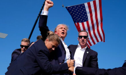 Evacúan a Trump durante un mitin en Pensilvania por un aparente atentado