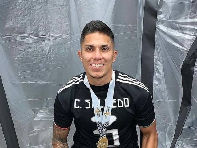 Cita a declarar Fiscalía del Edomex al futbolista Carlos Salcedo por asesinato de su hermana