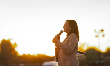 Biden da espaldarazo para que Kamala Harris sea la candidata presidencial demócrata
