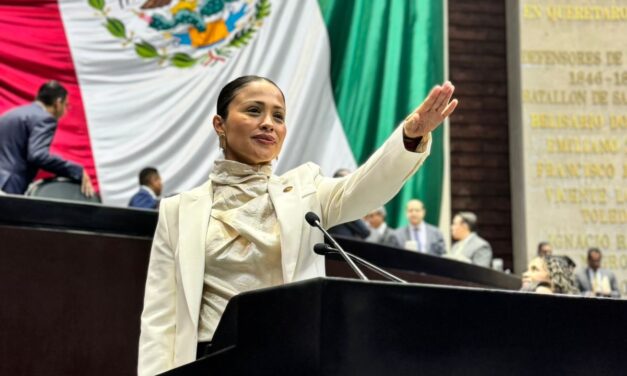 LLEGA LA NAYARITA  ANDREA NAVARRO A LA LXVI LEGISLATURA FEDERAL