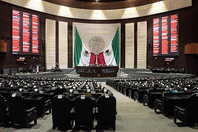 Ordenan jueces a diputados no discutir Reforma Judicial