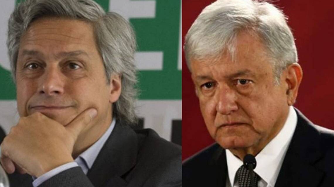 Los 43 contra el estado que AMLO dice que es Claudio X quien los presiona