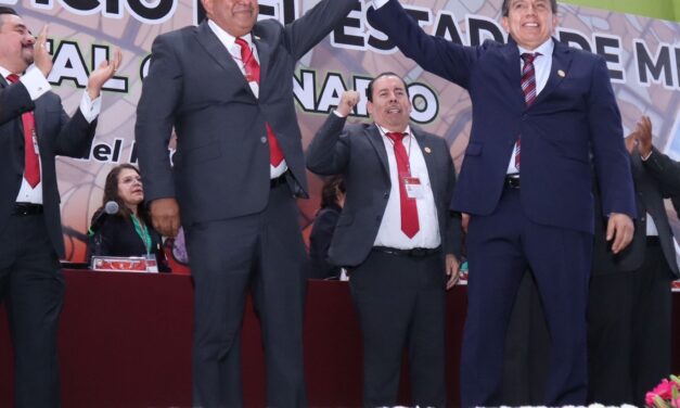 Jenaro Martínez Reyes rinde protesta como Secretario General del SMSEM; hace un llamado a la unidad del magisterio