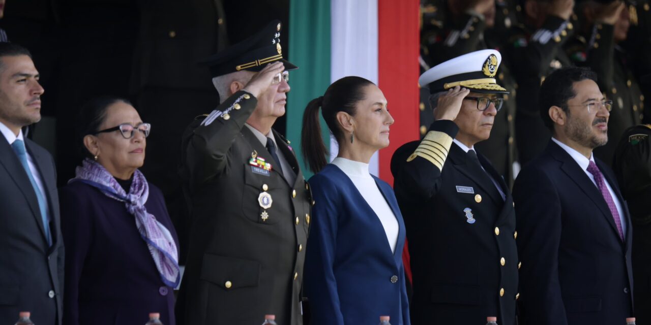 Sheinbaum recibió de las Fuerzas Armadas honores plenos a su investidura como su Comandanta Suprema