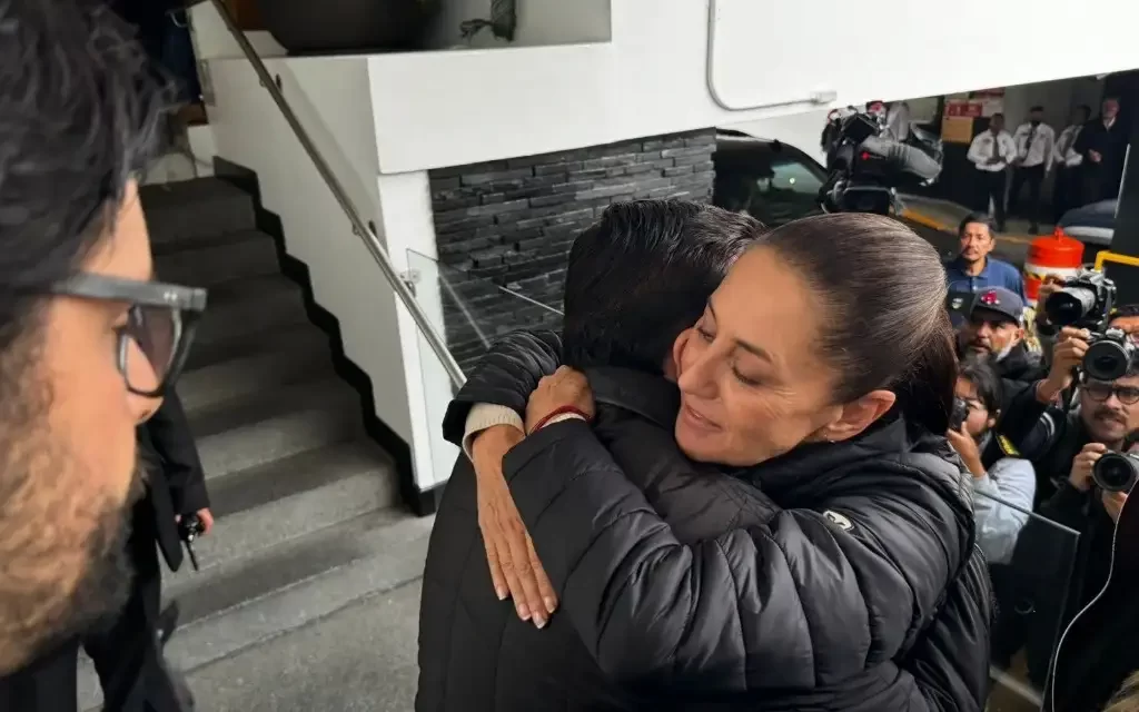 Acude Sheinbaum a exequias de Ifigenia Martínez