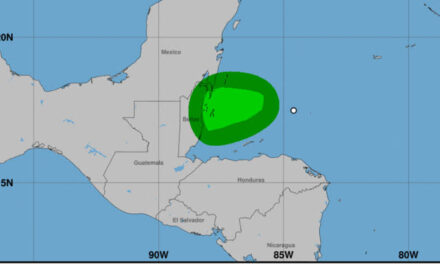 Tormenta tropical Nadine deja pérdidas humanas e inundaciones