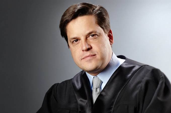 Renuncia ministro Ortiz Mena a la SCJN