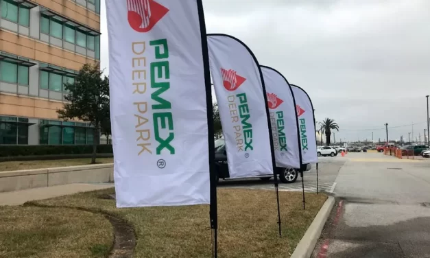 Fuga de gas en refinería Deer Park deja dos muertos y 35 heridos; fallecidos no eran trabajadores de Pemex