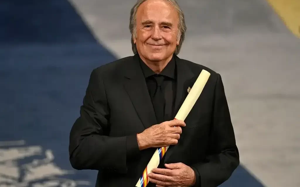 Recibe premio de Asturias el gran Joan Manuel Serrat