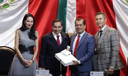 Paquete económico 2025 prevé ingresos por 8 billones y déficit de 3.9%