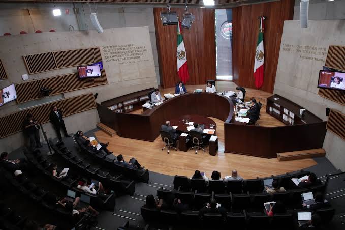 “Estamos en un proceso electoral en marcha, y no es viable detenerlo“: Tribunal Electoral da luz verde a INE para seguir con elección de jueces y magistrados