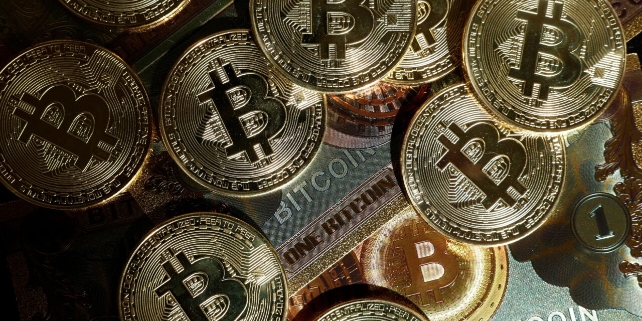 Bitcoin supera los 100 mil dólares tras anuncio de Trump