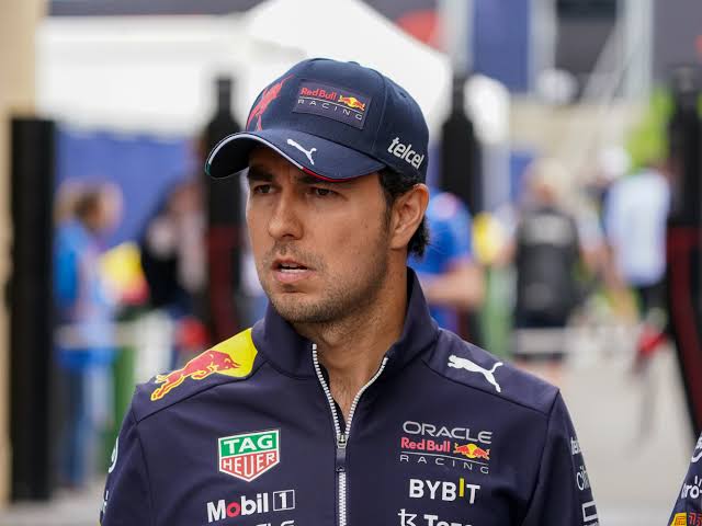 “Checo” Pérez deja Red Bull y no correrá en la F1 en 2025