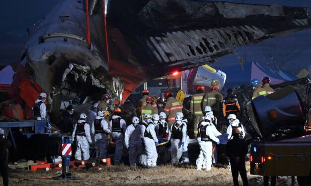 Avionazo en el aeropuerto internacional de Muan, Corea del Sur, deja 179 muertos