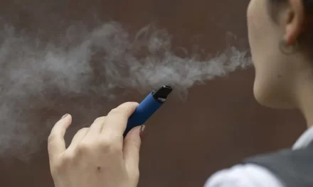 Cofepris alerta sobre riesgos de vareadores
