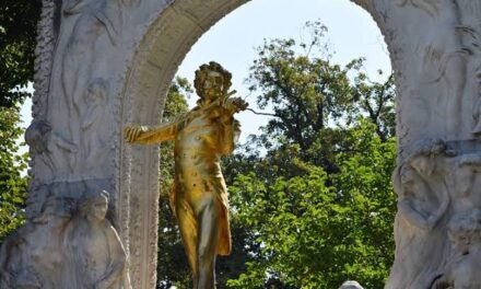 2025, el año de Strauss en honor a los 200 años de su natalico