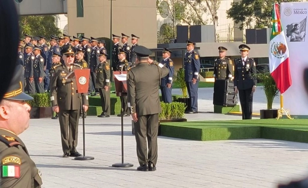 General Maximiliano Cruz Ramos asume la Contraloría de la Defensa