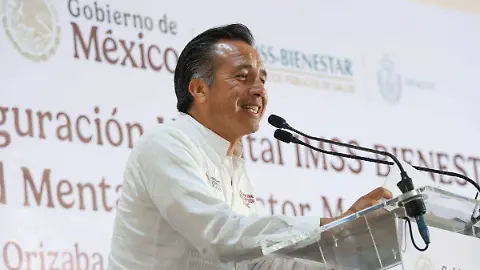 Cuitláhuac García, exgobernador de Veracruz, será nuevo titular del Cenagas