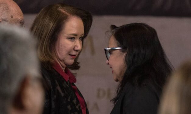 Ministra Esquivel acusa a la presidenta de la SCJN de violar autonomía del TEPJF