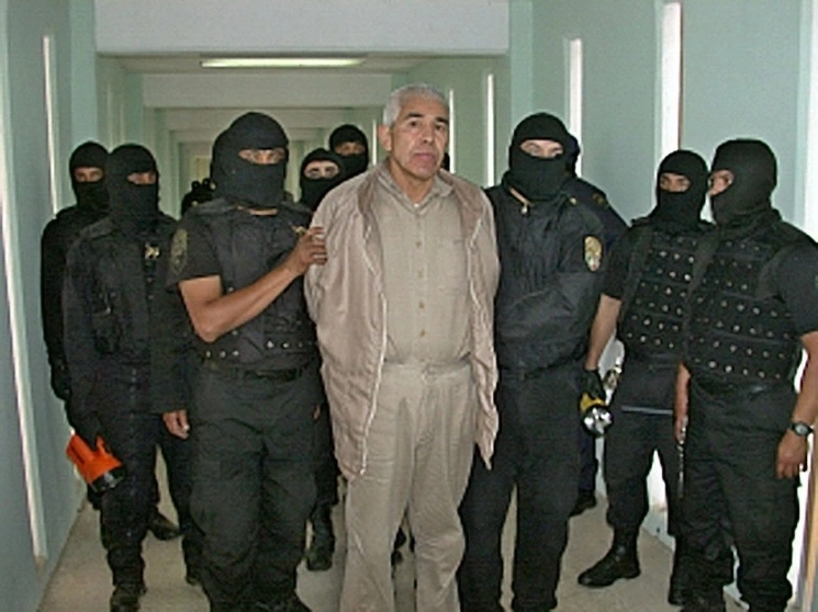Extraditan a EE.UU. a 29 narcos de alto perfil; entre ellos Caro Quintero y fundadores de los Zetas