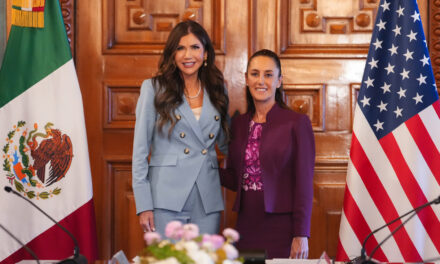 Sheimbaum califica de “provechosa” reunión con Secretaria de Seguridad de EE.UU.