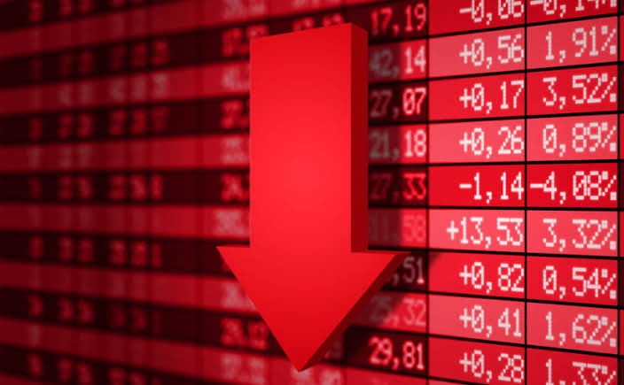 Se acentúa desplome en los mercados globales y Trump les dice ‘no sean débiles’