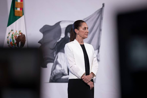 Sheinbaum presume reporte del BM que ubica a México como el país con mayor avance en reducción de pobreza